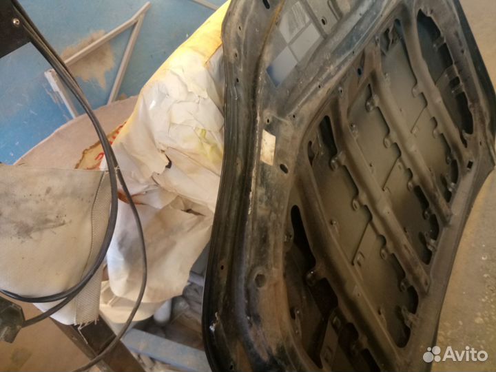 Капот Toyota Hilux 2015. 53301KK011