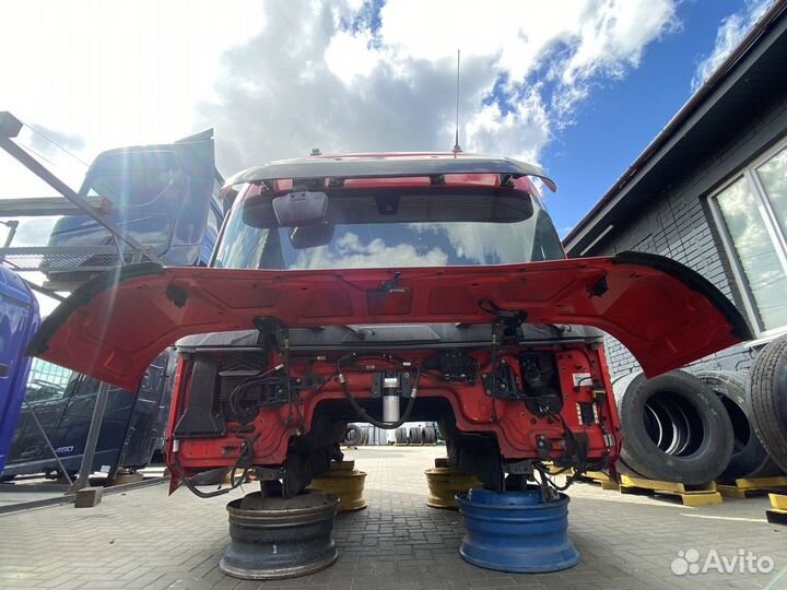 Капот Renault T