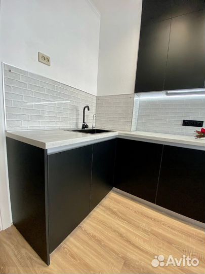 Прямая кухня на заказ. Производство