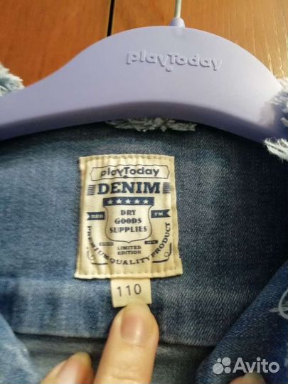 Джинсовый жилет для девочки