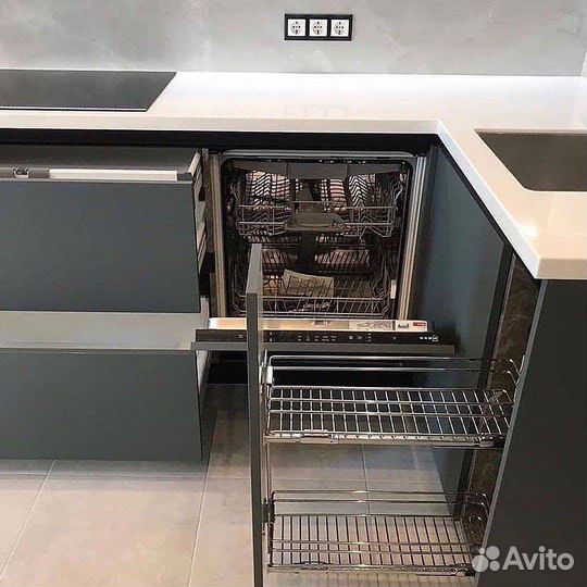 Кухонный гарнитур угловой