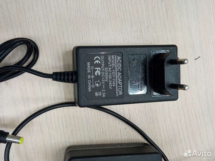 Блок питания 12v 2 а для светодиодных лент