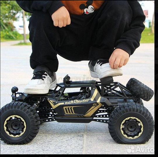 Машинка вездеход радиоуправление Багги 4WD новая