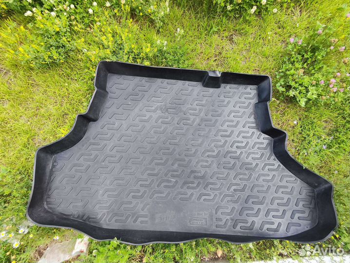 Коврик в багажник mitsubishi lancer 10