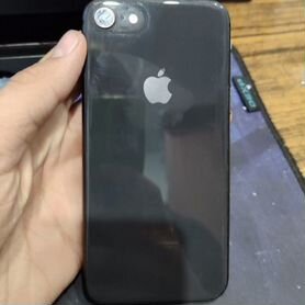 iPhone 8, 64 ГБ