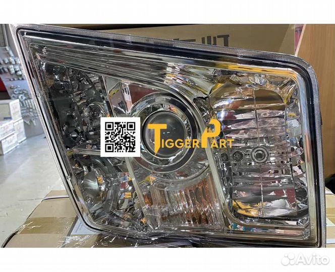 Фара передняя левая X3000 тягач DZ97189723251 shaa
