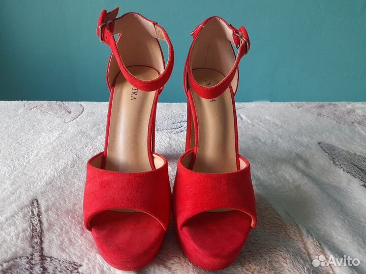 Туфли, босоножки