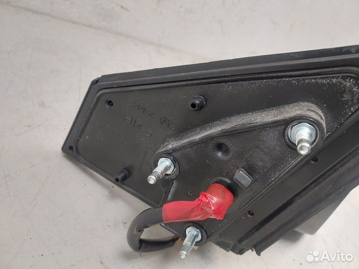 Зеркало боковое правое Suzuki Kizashi