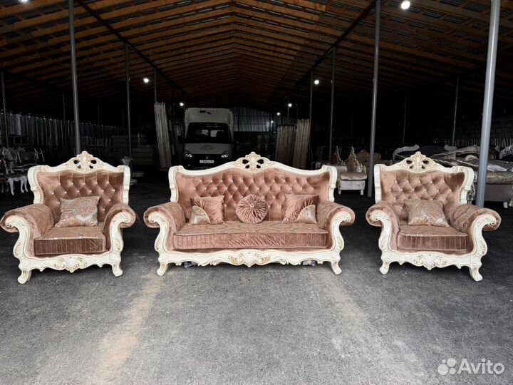 Мягкая мебель, диваны и кресла