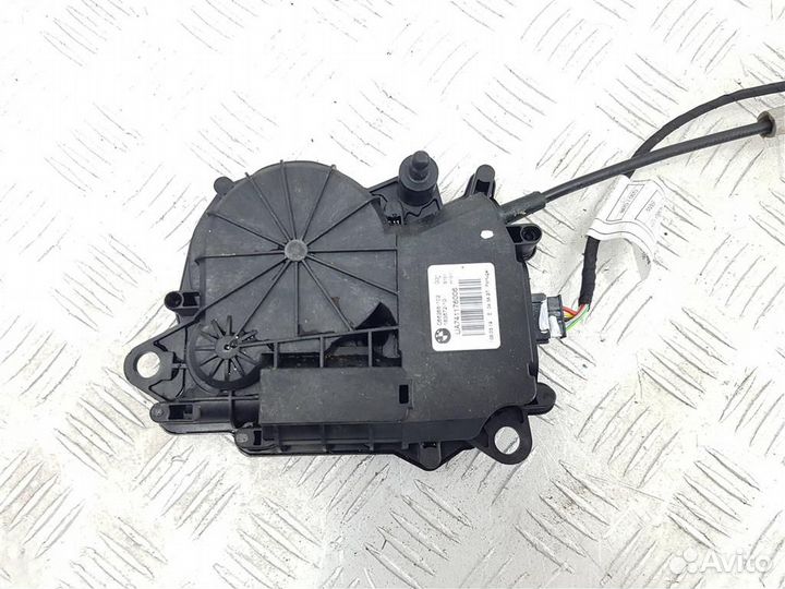 C66288101 Замок багажника BMW 5 G30/G31