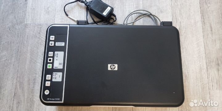 Цветной струйный принтер-сканер HP DeskJet F4180