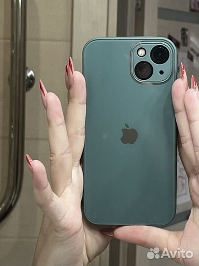 Чехол на iPhone 13