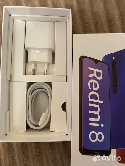 Xiaomi Redmi 8, 3/32 ГБ