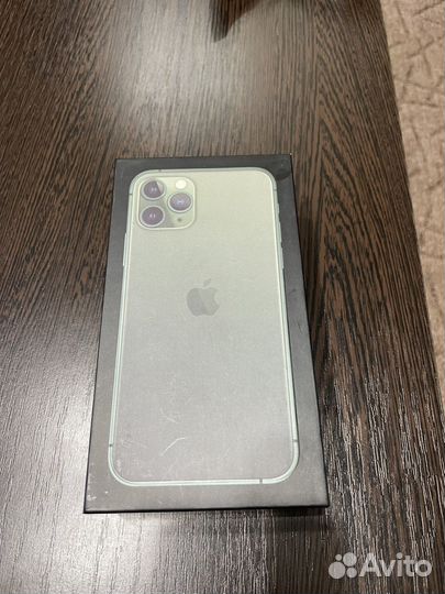 Телефон iPhone 11 Pro