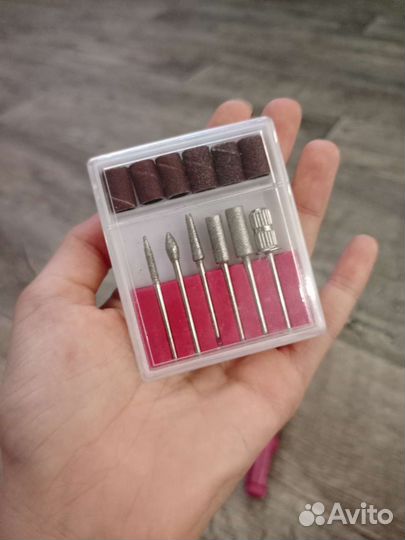 Фрезер для маникюра с насадками