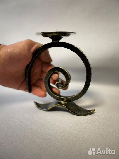 Подсвечник