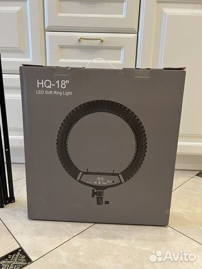 Профессиональная кольцевая лампа HQ-18