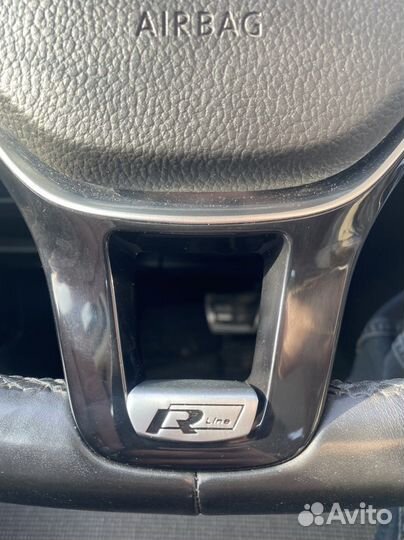 Вставка в руль R-line Volkswagen