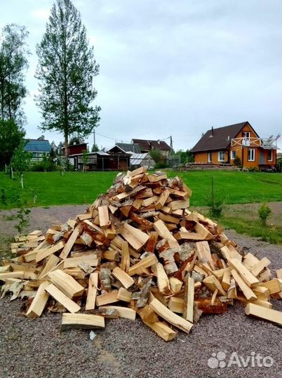 Дрова колотые привезем