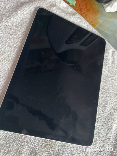 iPad air 4 64gb wifi cellular