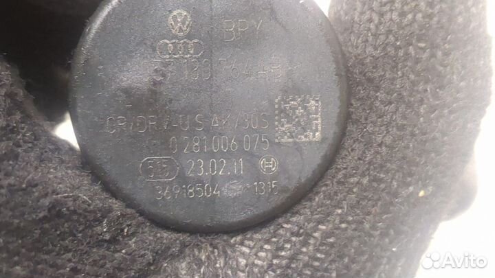 Рампа топливная Audi Q5, 2011