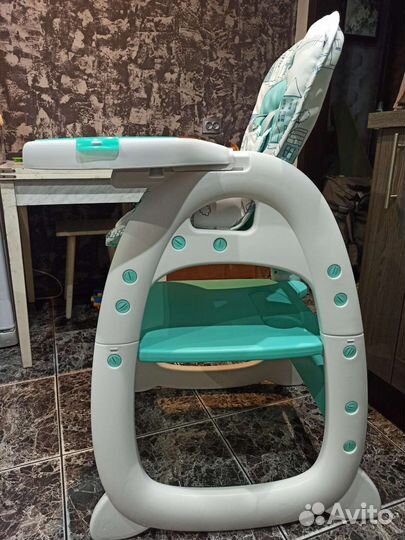 Стул для кормления