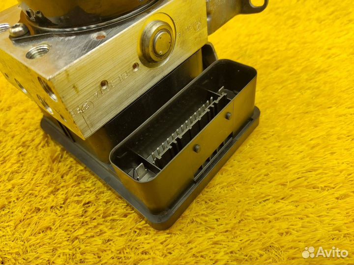 Блок ABS Bmw 320I E90 LCI N46B20B 2.0 2008