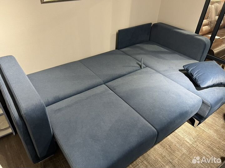 Угловой диван кровать