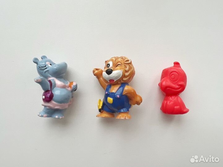 Киндеры 90 х бегемоты львята птенцы