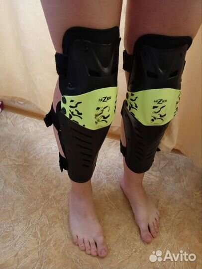 Моточерепаха и защита коленей