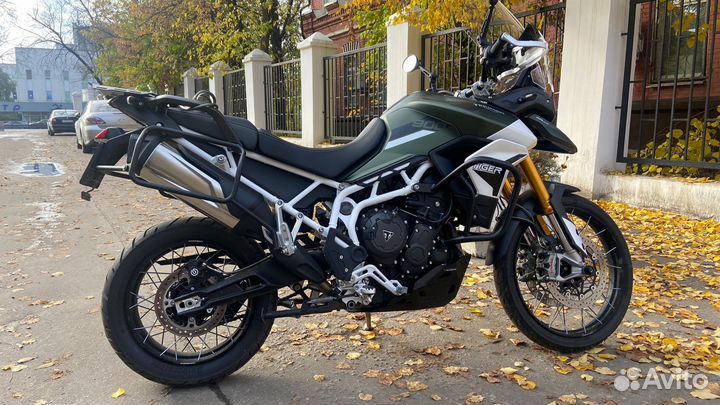 Багажные рамки Triumph Tiger 900