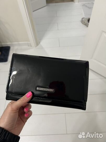 Клач женский черный