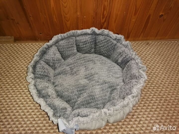 Удобные лежанки для кошек и собак