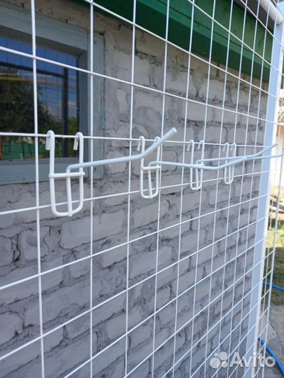 Вешалка решетка