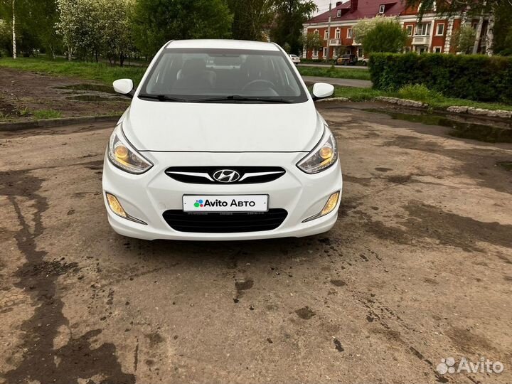 Hyundai Solaris 1.6 AT, 2014, 75 000 км