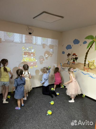 Аниматор на детский праздник и игровая комната