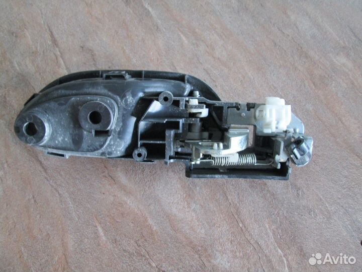 Ручка двери внутренняя правая Honda civic 4d