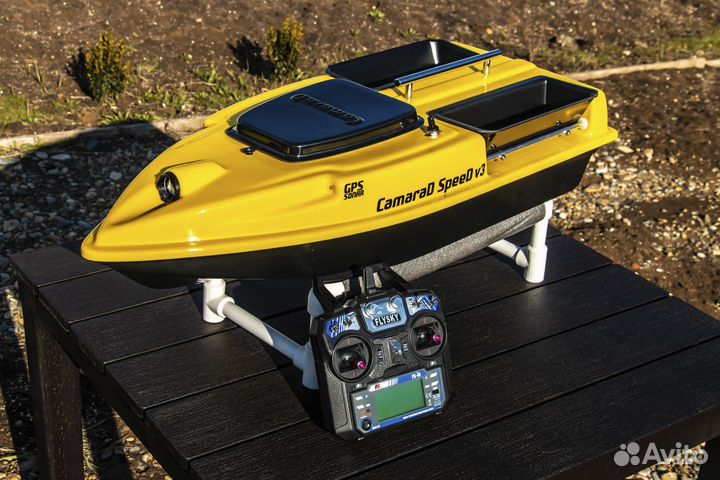 Карповый кораблик CamaraD с глубиномером