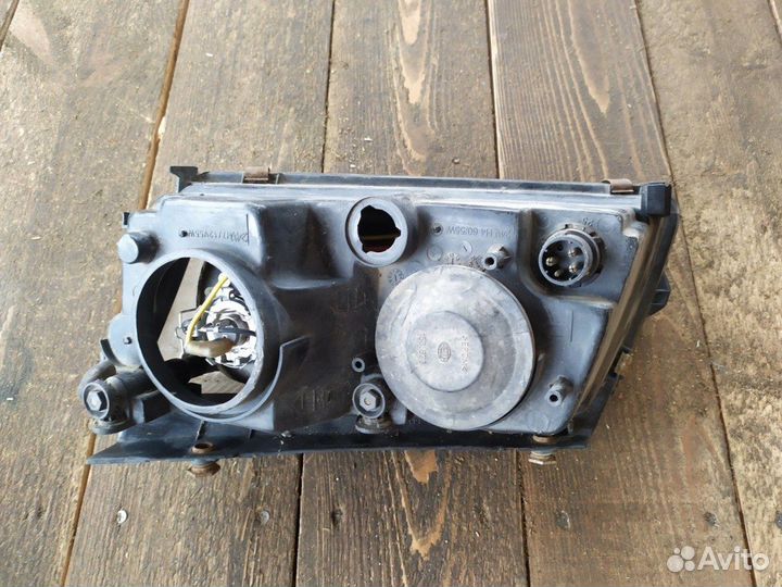Фара передняя правая Volkswagen Passat B5 1998