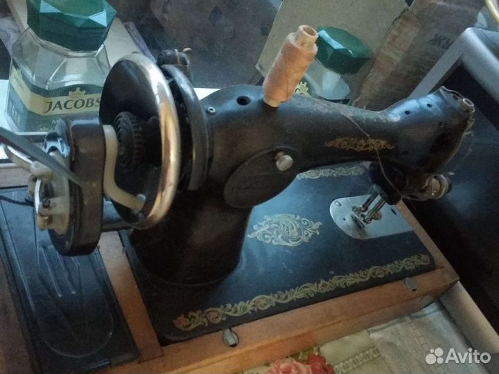 Ручная швейная машина бу