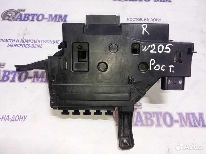 Блок реле и предохранителей Мерседес W205