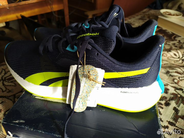 Кроссовки Reebok Energen tech plus 42,5