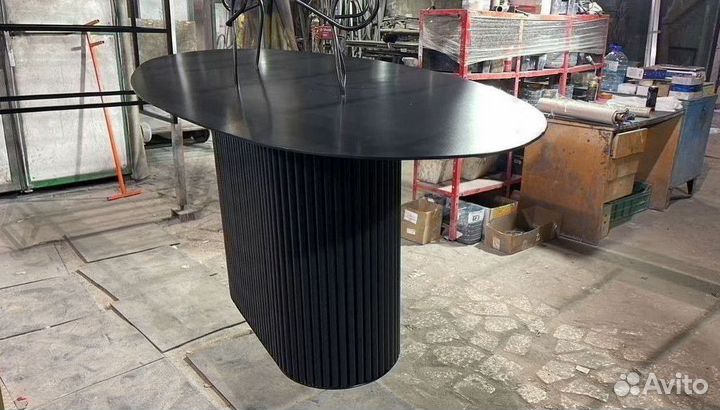 Металлическая ножка для стола