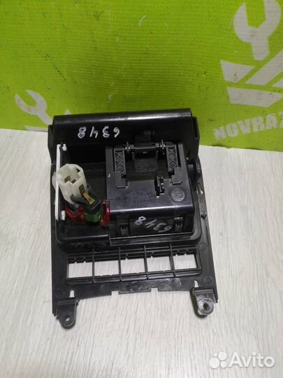 Пепельница передняя Фольксваген Гольф 6