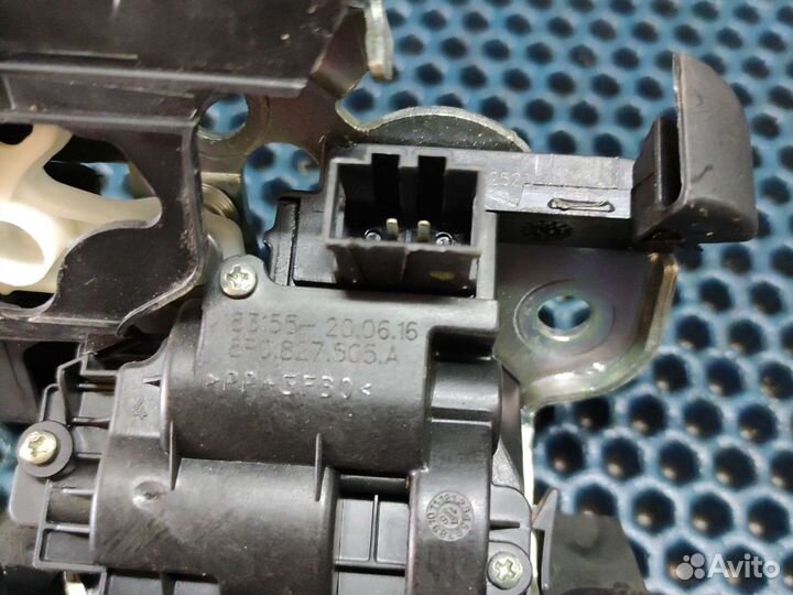 Замок багажника Skoda Rapid