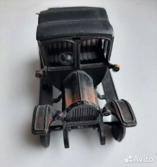 Модель автомобиль точилка коллекционная