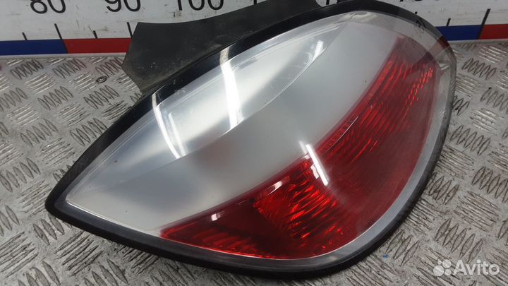Фонарь Opel Astra H (2004-2010)