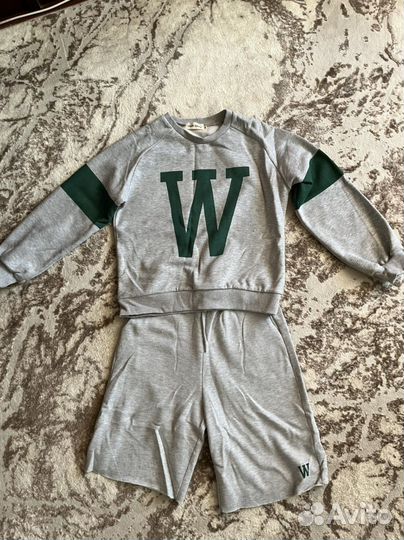 Спортивный костюм