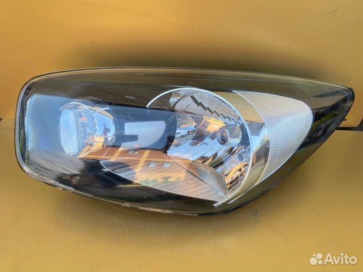 Фара галогеновая левая Kia Picanto TA 2011-2017
