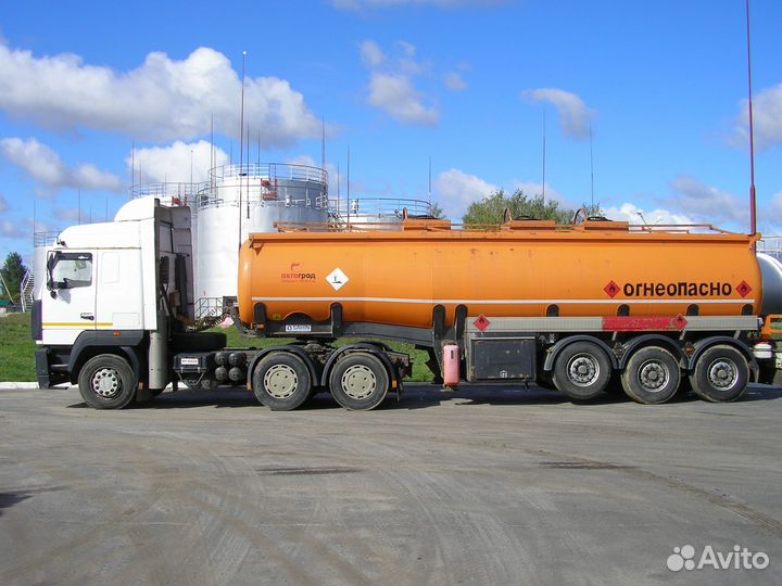 МАЗ 6430А5-320-020 с полуприцепом, 2012